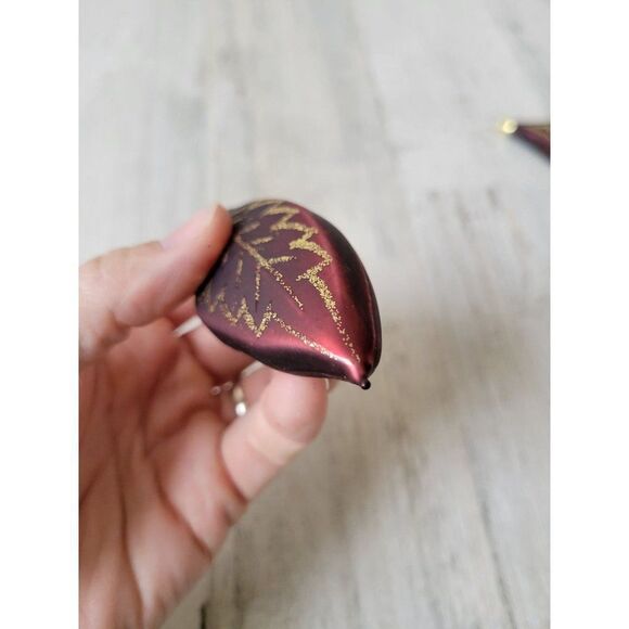 Pier 1 Red leaf glitter gold ornament Xmas holiday tree - Picture 6 of 6